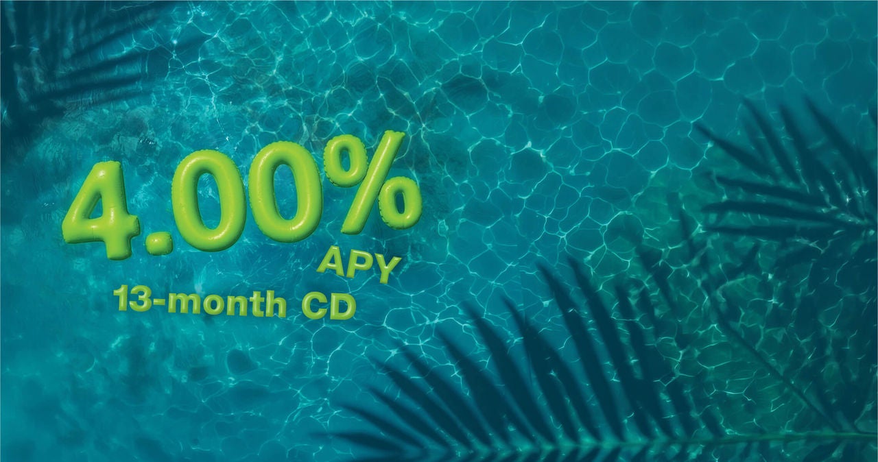 4.00% ballons in a pool