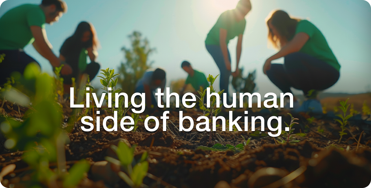 Volunteers gardering