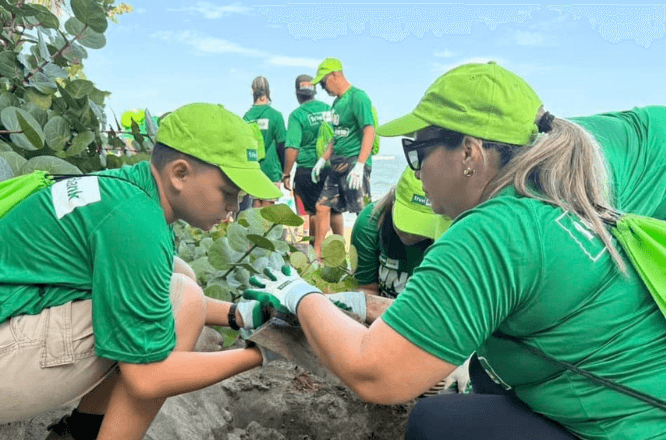 Imagen de Firstbanqueros en evento de Rescate Costero